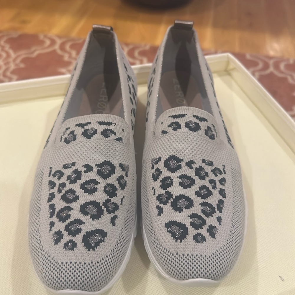 Cole Haan Zero grand loafers. Size 9